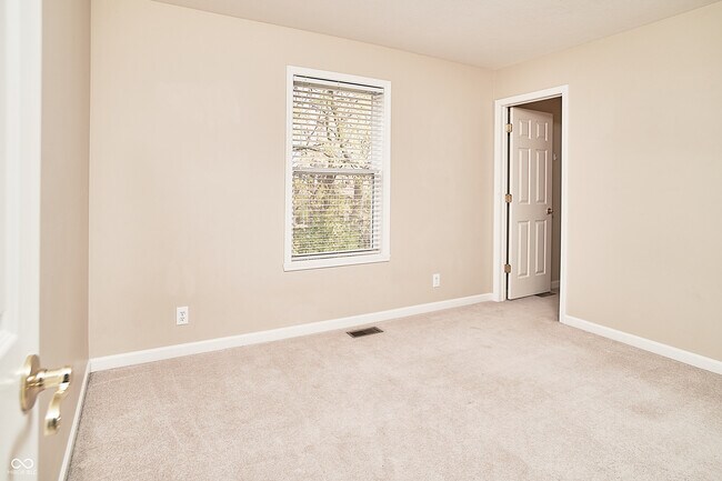 Building Photo - 11202 Timberview Dr