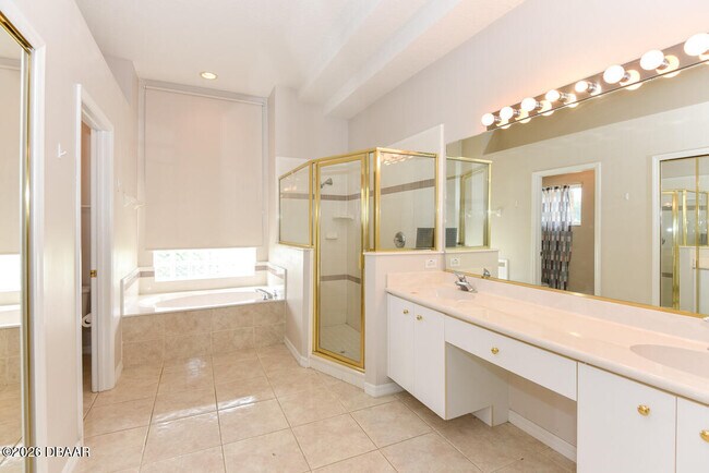 Building Photo - 1237 Sunningdale Ln