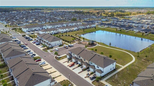 Building Photo - 373 Grand Pne Ln