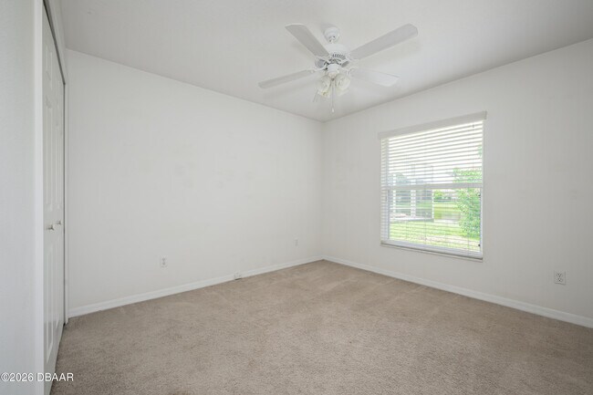 Building Photo - 1712 Arash Cir
