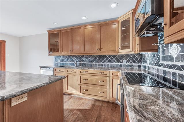 Building Photo - 2901 Country Pl Cir