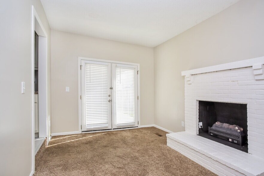 Building Photo - 5335 Brayton Ave