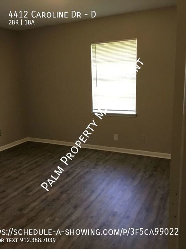 Building Photo - 4412 Caroline Dr