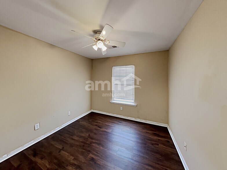Building Photo - 13504 Armour Ridge Dr