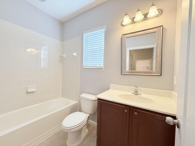 Building Photo - 1888 Compass Flower Way