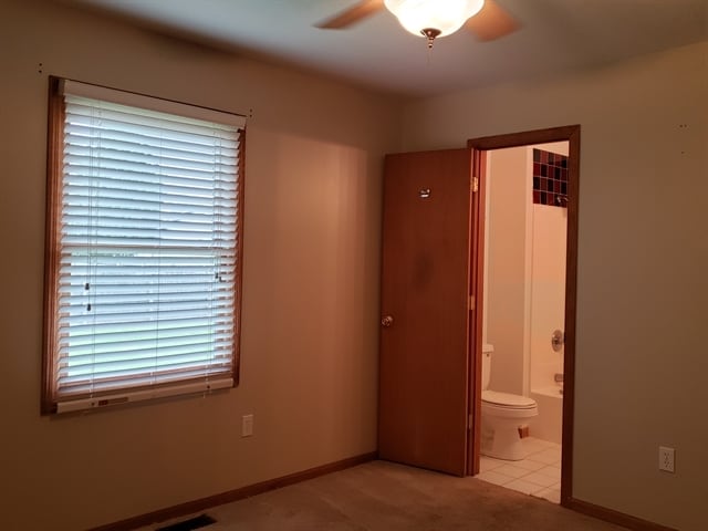 Building Photo - 777 Commodore Ln