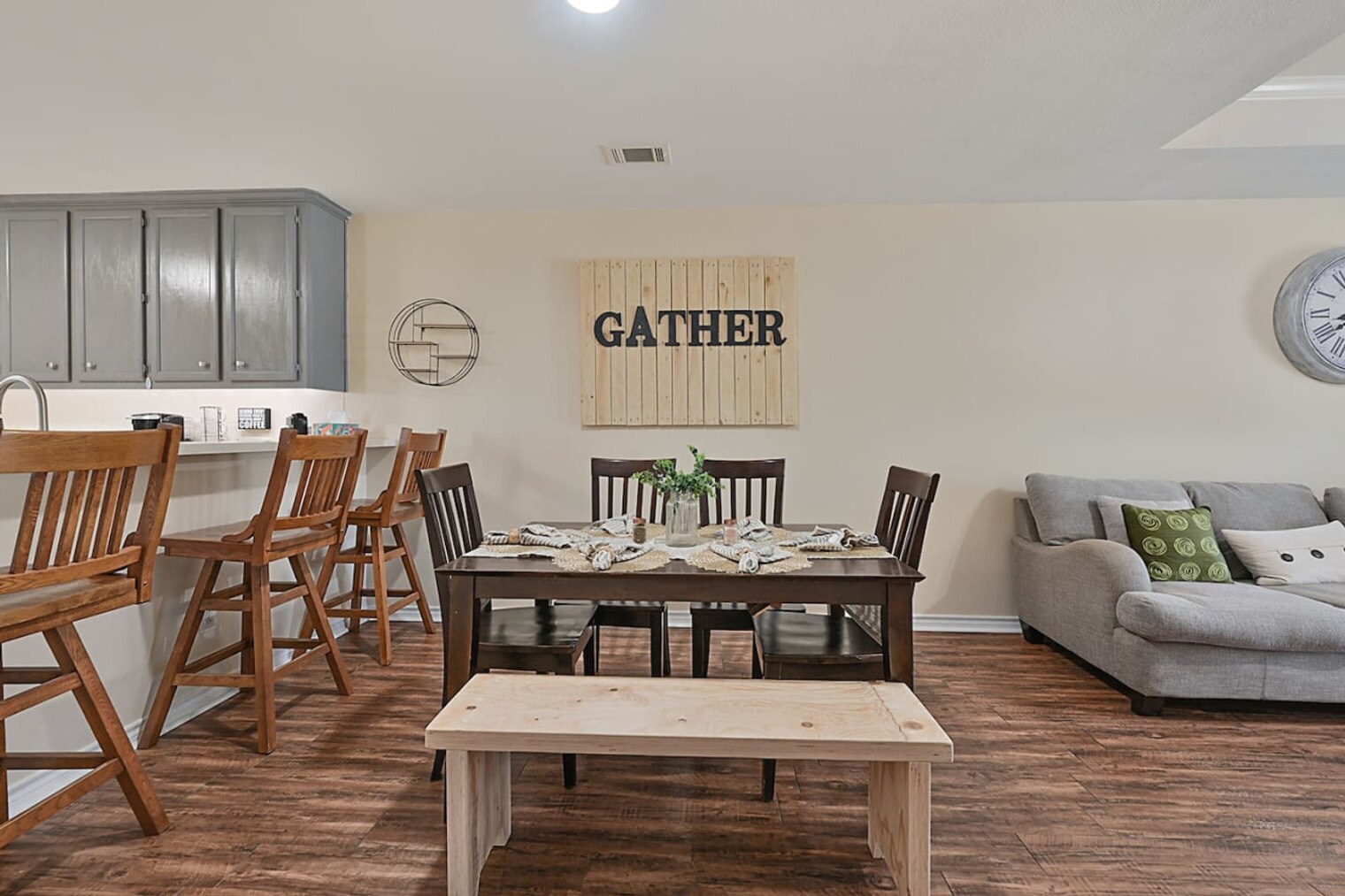 Building Photo - 2015 Colgate Dr