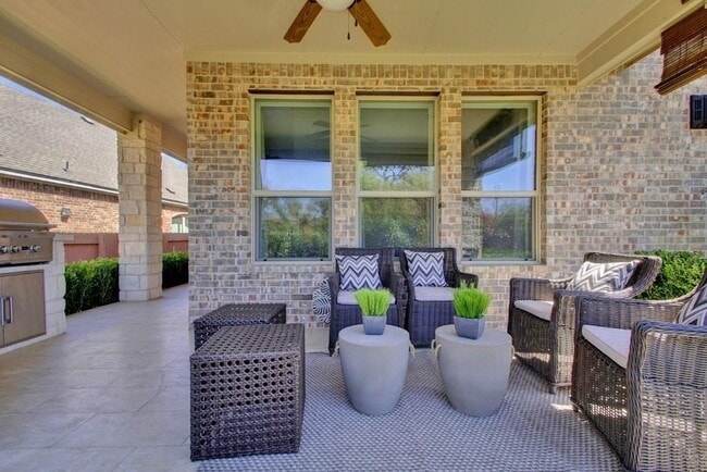 Building Photo - 10825 Ballard Path