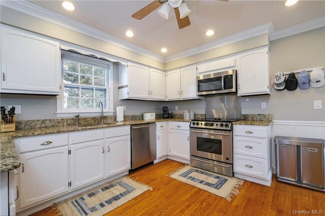 Building Photo - 59 Clinton Ave