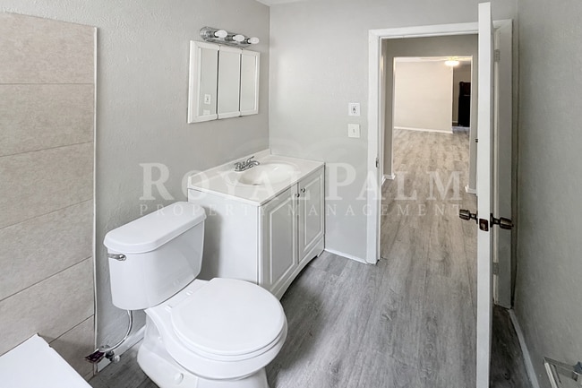 Building Photo - 1881 Edison Ave