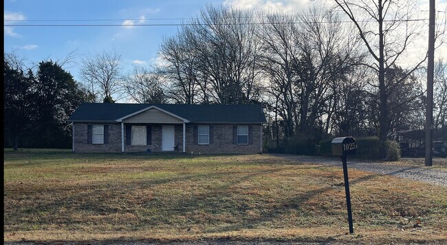 Rental house on Hunt in Murfreesboro - Stonehouse Portfolio