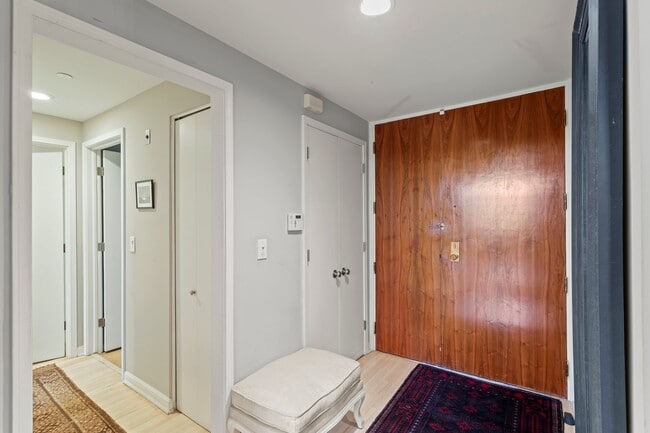 Building Photo - 200 N Swall Dr