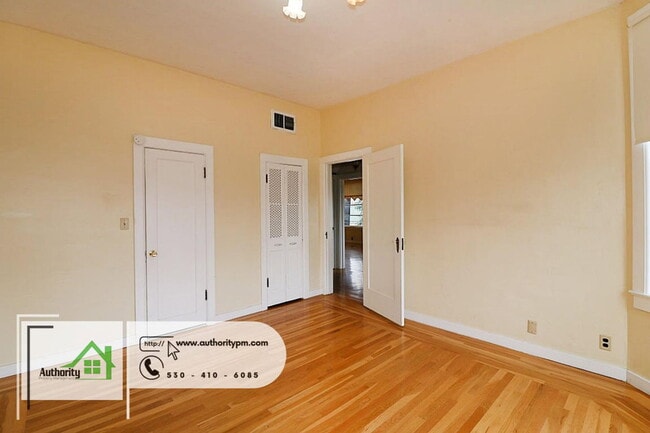 Building Photo - 1804 Chestnut St