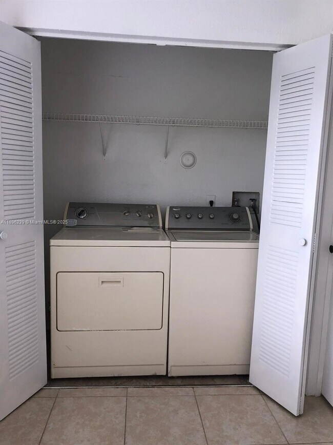 Building Photo - 1401 Village Blvd