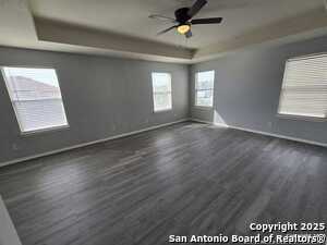 Building Photo - 4514 Cerca Royale