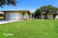 Building Photo - 8441 Bahamas Rd