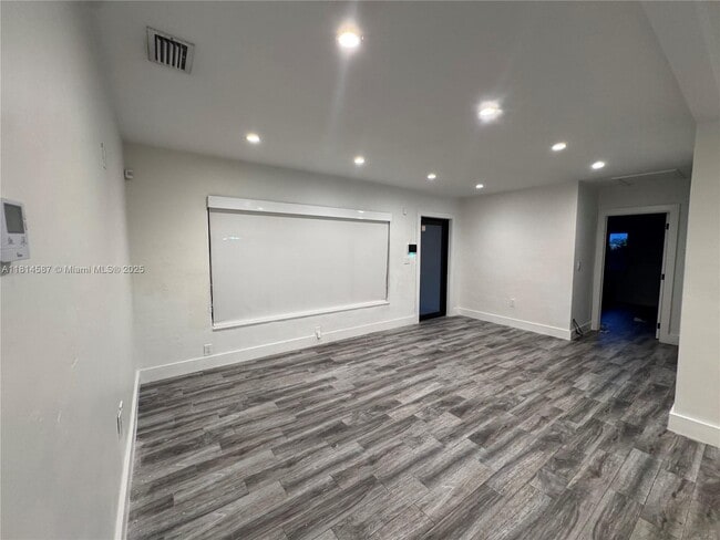 Building Photo - 6346 SW 9th St