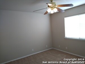 Building Photo - 6114 Lakeview Ct