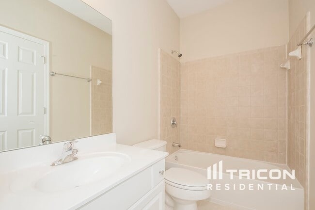 Building Photo - 3530 Renaissance Cir