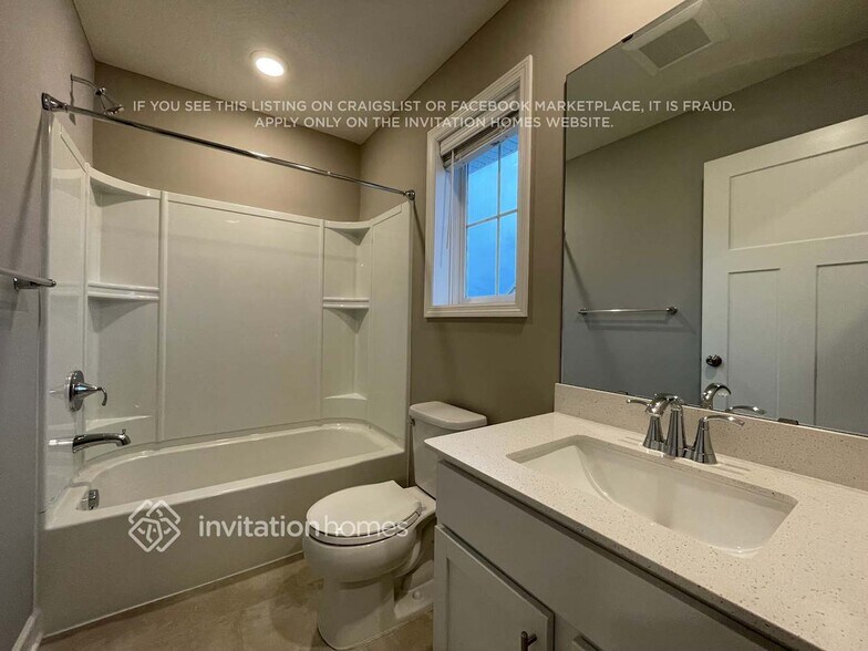 Building Photo - 14310 Arctic Cir