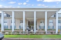 Building Photo - 2601 Bellefontaine
