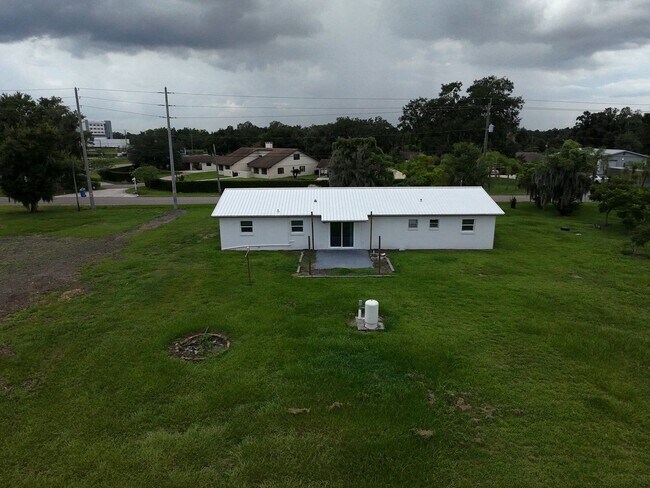 Building Photo - 3306 N Wilder Rd