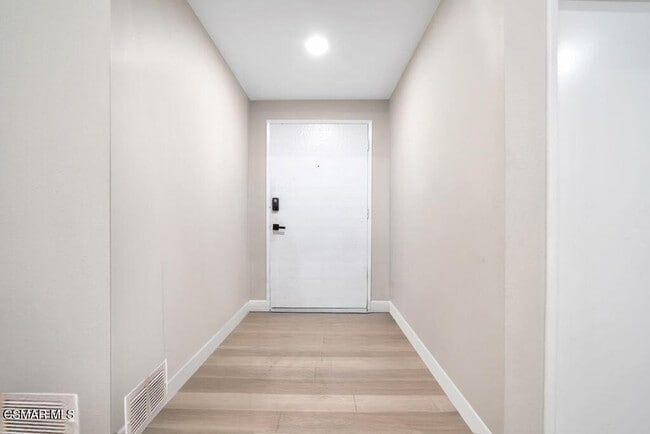 Building Photo - 1637 Downing St
