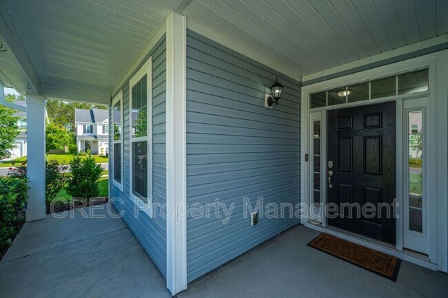 Building Photo - 201 Bigleaf Ct