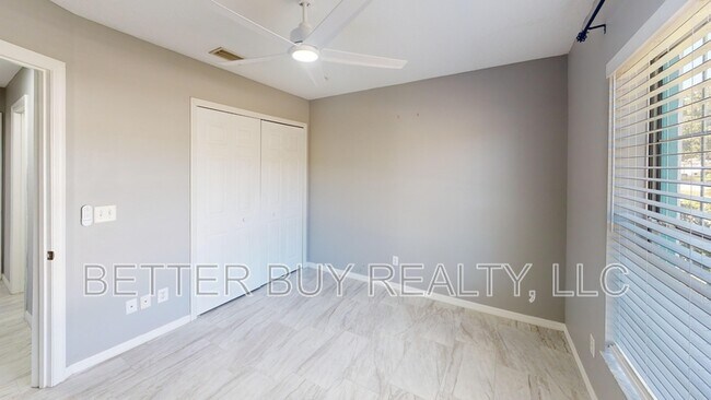 Building Photo - 138 Pine Grove Dr