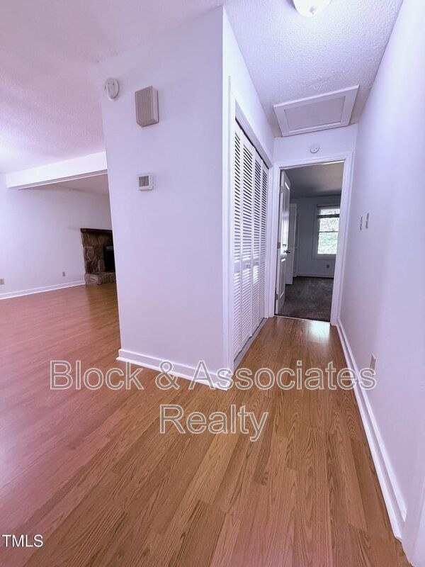 Building Photo - 4101 Arckelton Dr