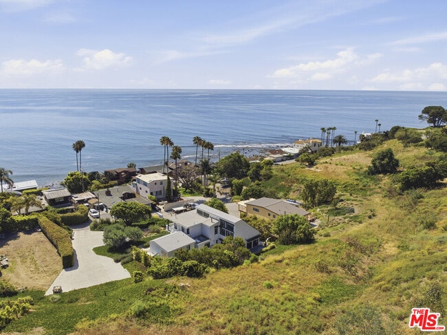 Building Photo - 26723 Latigo Shore Dr