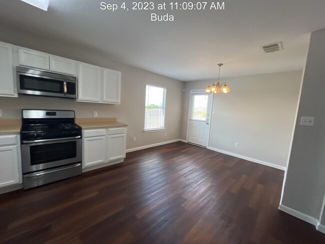 Building Photo - 176 Pebble Creek Ln