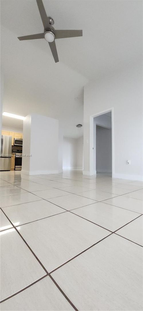 Building Photo - 14316 SW 148th Pl