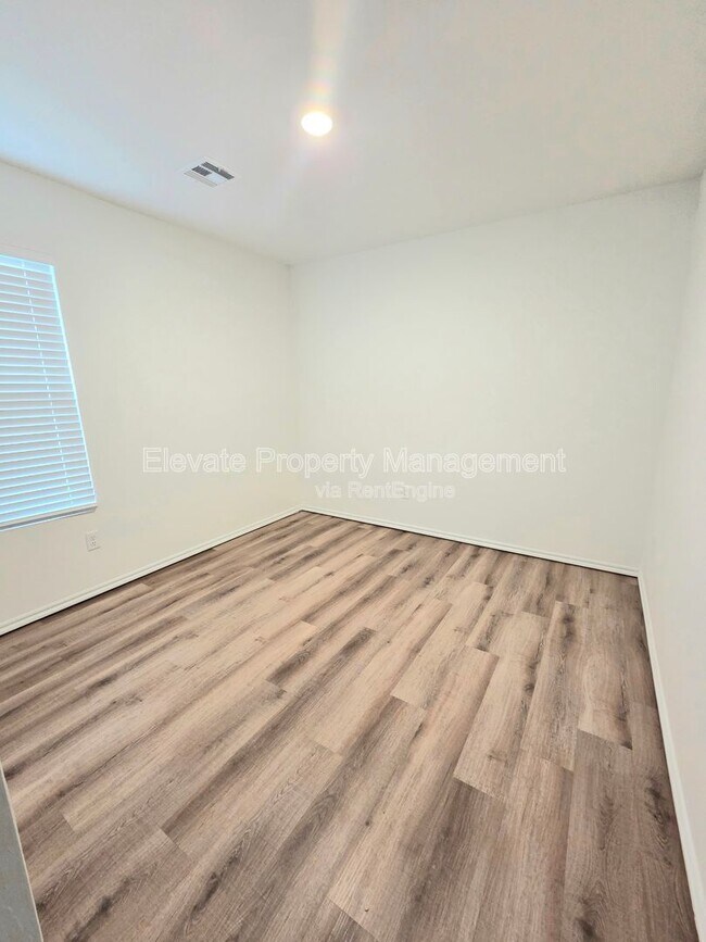 Building Photo - 3805 Palmetto Bluff Dr