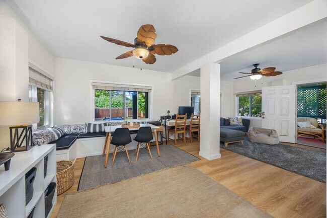 Building Photo - 59-018 Holawa St