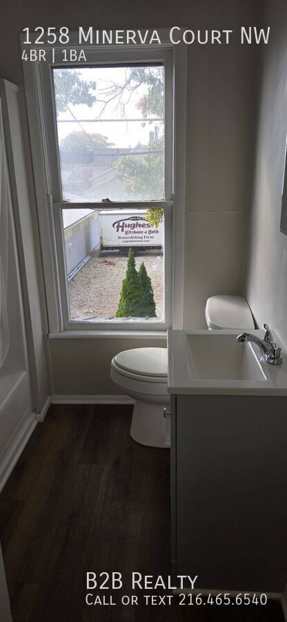 Building Photo - 1258 Minerva Ct NW