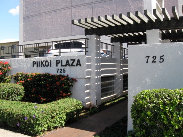 Building Photo - 725 Piikoi St