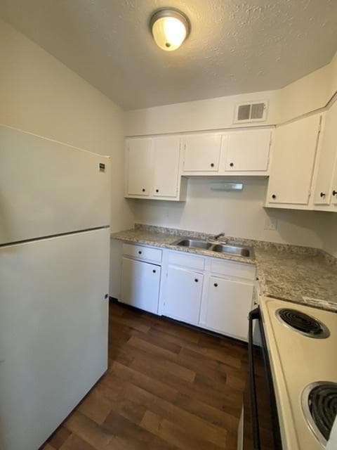 Building Photo - 6508 Hackel Dr #6