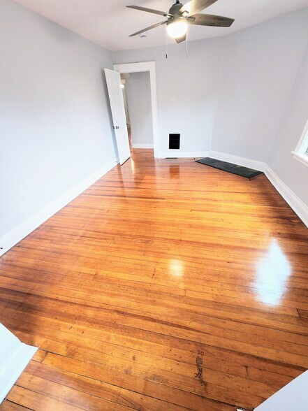 Building Photo - 5396 Stanton Ave