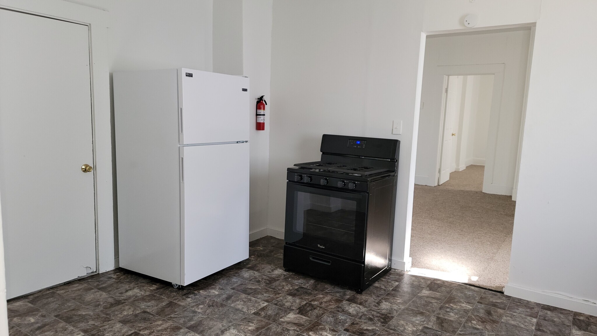 Building Photo - 2119 S Walnut St