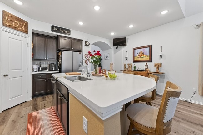 Building Photo - 15006 Eves Necklace Ct