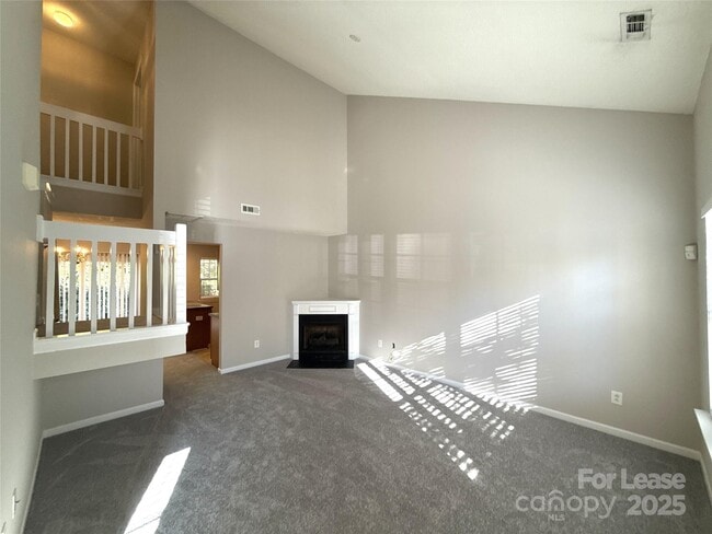 Building Photo - 5229 Ficus Tree Ln