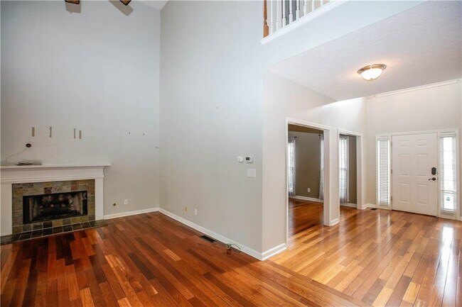 Building Photo - 435 Chandler Ct