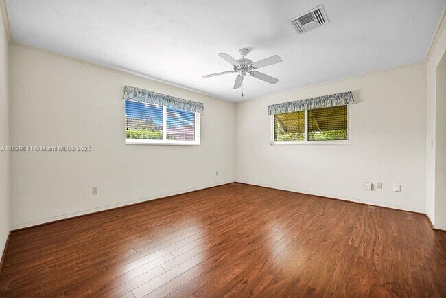 Building Photo - 8240 SW 141st St