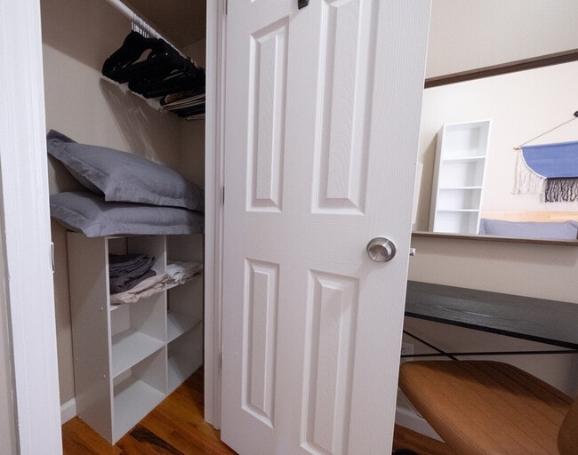 Building Photo - 125 La Salle St