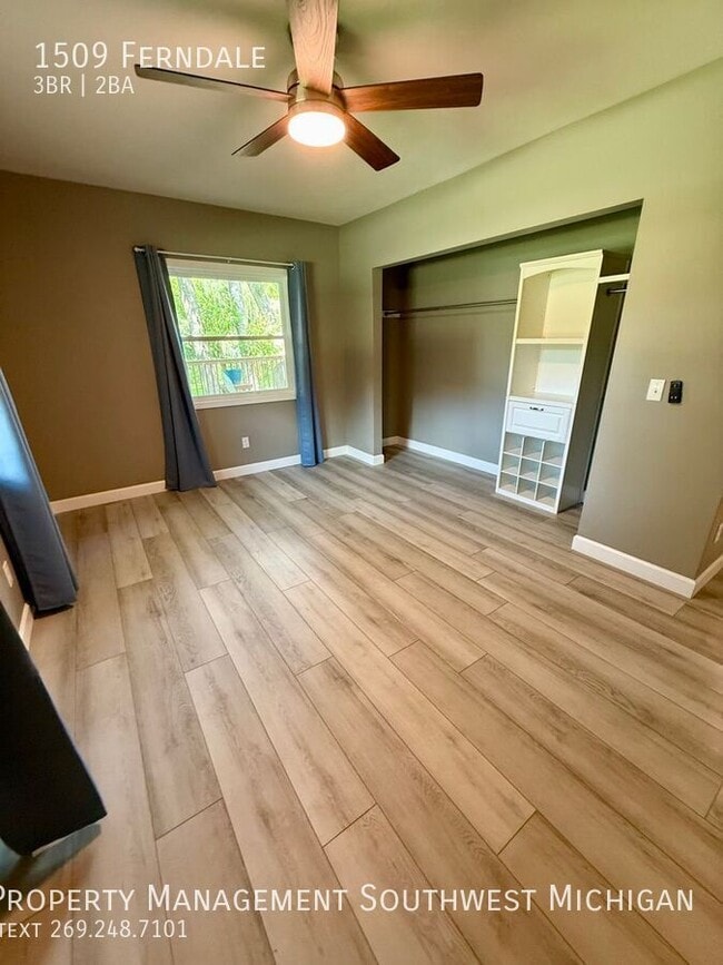 Building Photo - 1509 Ferndale-