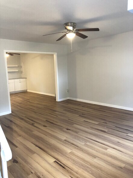 open floor plan - 16 Crestmont Dr