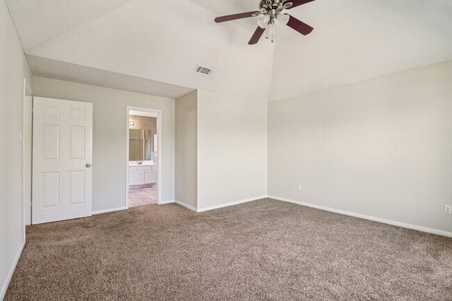 Building Photo - 16810 Blairstone