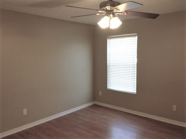 Building Photo - 391 Sherman Dr