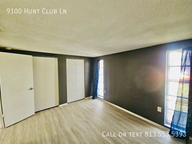 Building Photo - 9100 Hunt Club Ln
